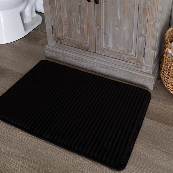 Roswell 17 in. x 24 in. Rich Black Polyester Machine Washable Bath Mat