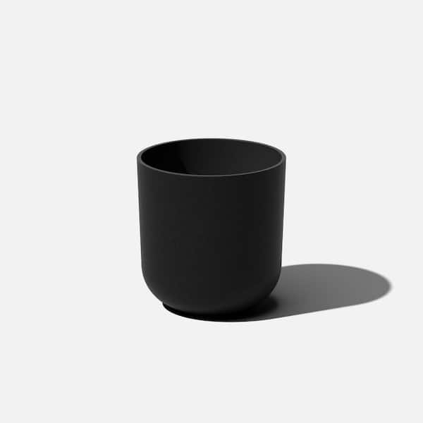 Kona Medium Black Plastic Round Planter with Drainage Hole and All Weather Resistant (10 in. L x 10 in. W x 10.25 in. H)