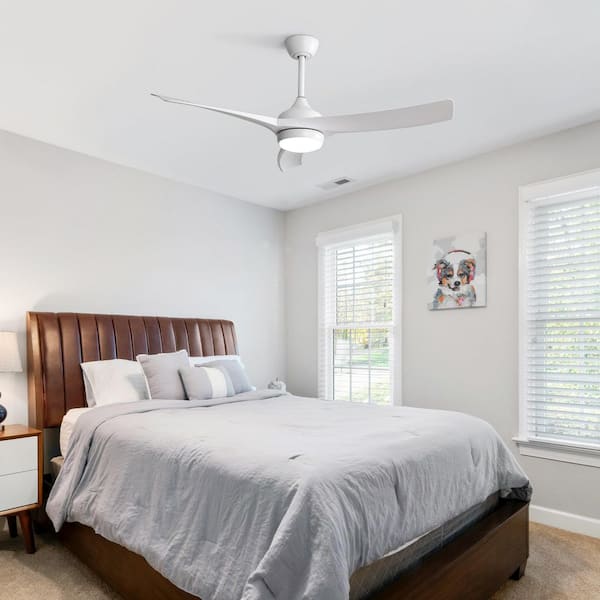 Sofucor 52 in. Indoor/Outdoor White LED Ceiling Fan with Light Kit
