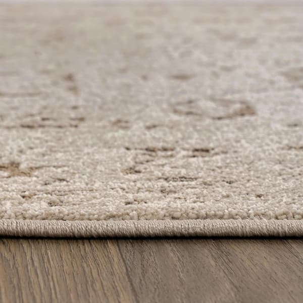 Textured Abedallion Earth Indoor High-Low Area Rug 2 ft. x 4 ft. Beige