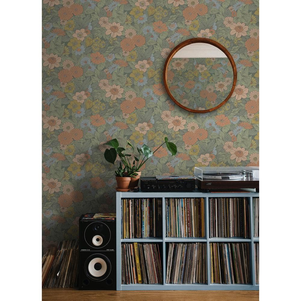 Green Retro Floral Peel and Stick Wallpaper Roll