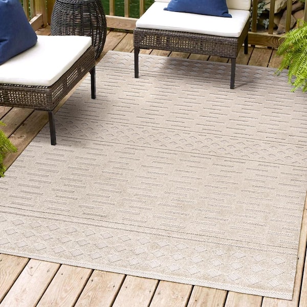 JONATHAN Y Xlendi High-Low Pile Moroccan Geometric Beige 5 ft. x 8 ft. Indoor/Outdoor Area Rug