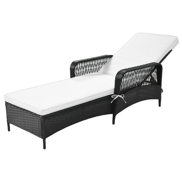 AUTMOON Black Wicker Outdoor Patio Pool PE Rattan Wicker Sun Lounge Chair, Adjustable Backrest, Beige Cushion (1-Pack)