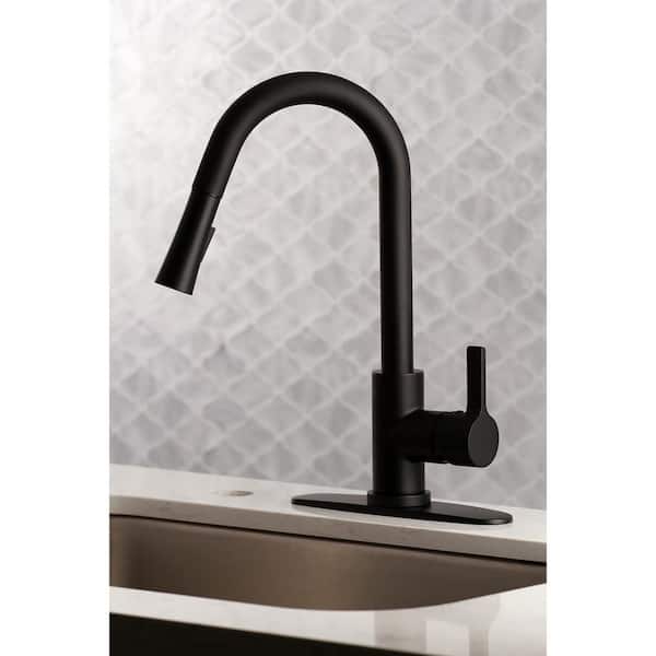 Modern Single-Handle Pull-Down Sprayer Kitchen Faucet in Matte Black