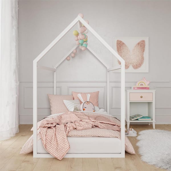 Skyler White Metal Twin House Bed