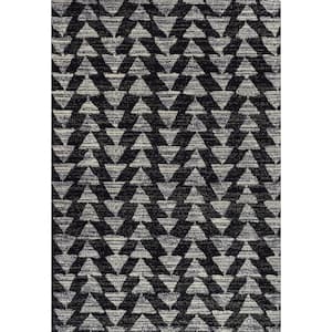 Aisha Moroccan Triangle Geometric Black/Cream 3 ft. x 5 ft. Area Rug