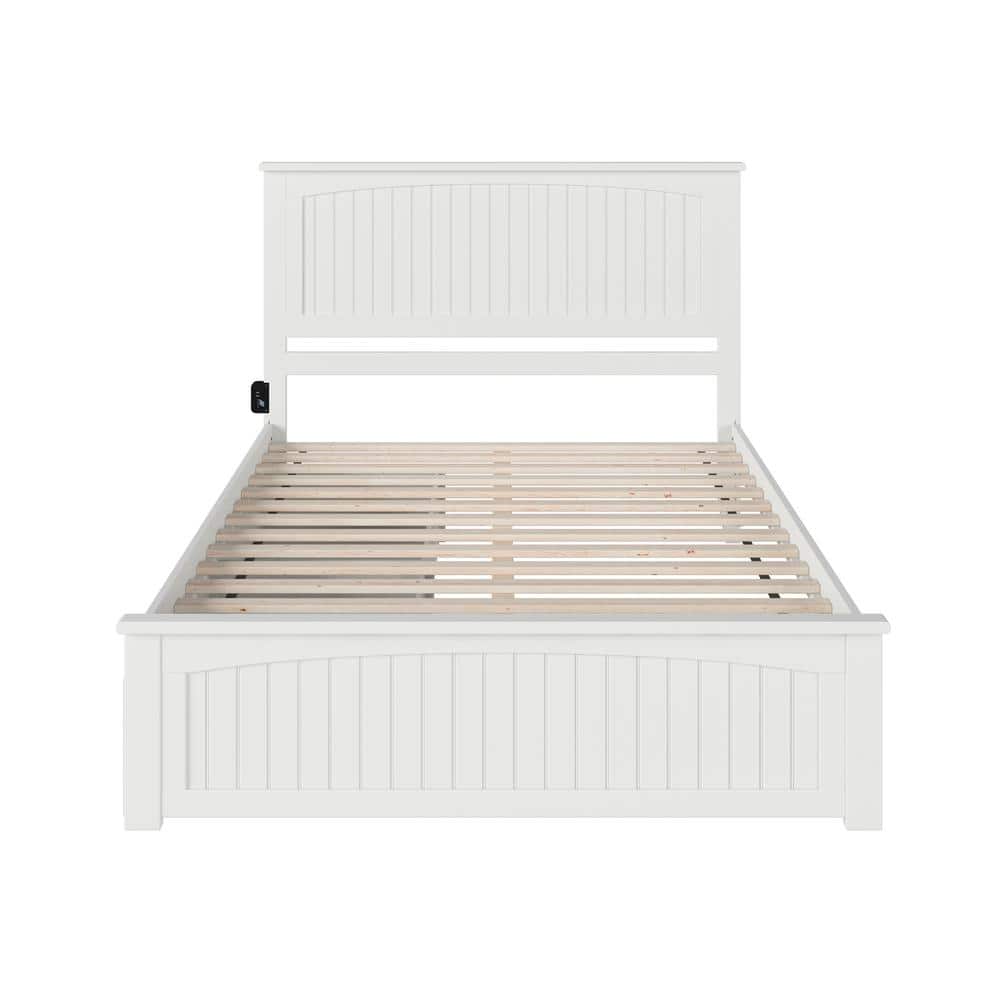 Nantucket White Queen Platform Bed with Storage Drawers