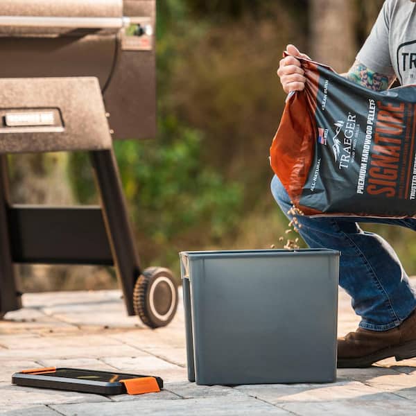 StayDry Pellet Bin and Lid