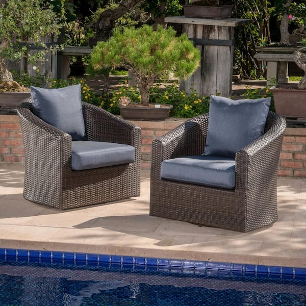 Darius Swivel Mixed Brown Faux Rattan Outdoor Patio Club Lounge Chair with Navy Blue Cushion (2-Pack)