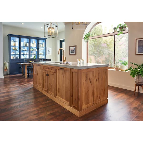 Cottage 14.5 in. W x 0.75 in. D x 14.5 in. H in Rustic Adler Natural Cabinet Door Sample