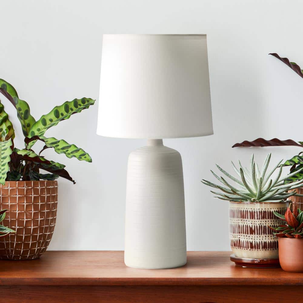 Elegant Off-White Ceramic Table Lamp with Textured Base