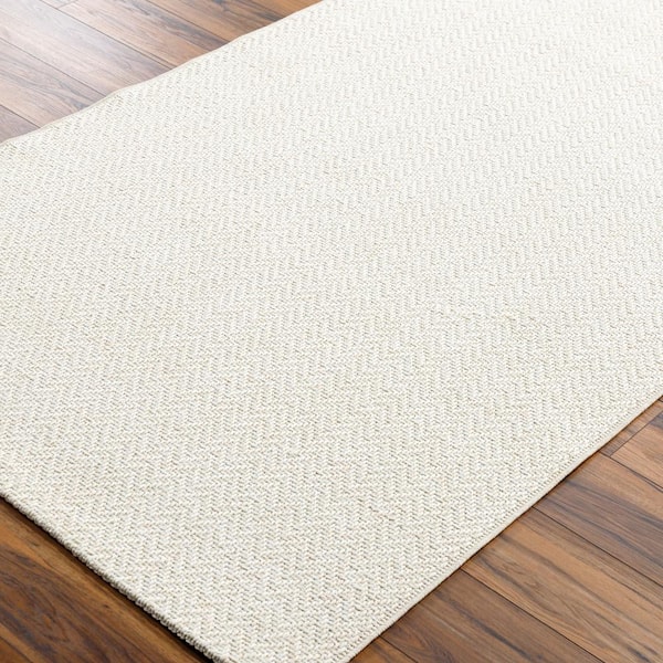 Becki Owens Birdie Light Silver 4 ft. x 6 ft. Indoor/Outdoor Area Rug