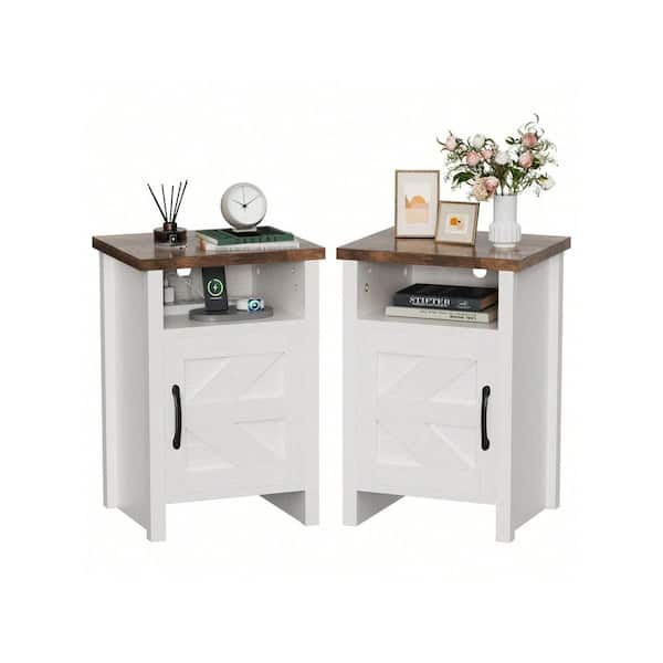 Farmhouse Modern Nightstand with Shelf and Barn Door, for Bedroom, Oak