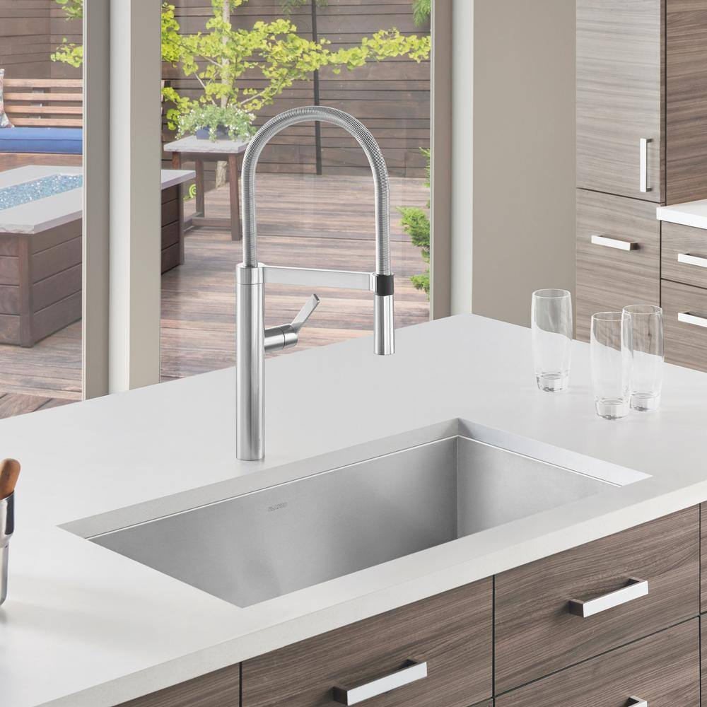 Quatrus 32" Single Bowl Stainless Steel Undermount Kitchen Sink