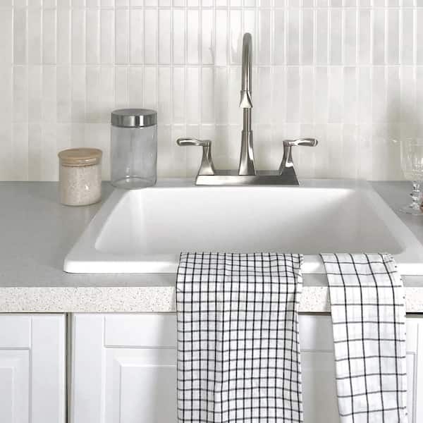 Smart Tiles Morocco Zaida Black 9-in x 12-in Glossy Resin Linear Peel and Stick Wall Tile (2.8-sq. ft/ Carton)