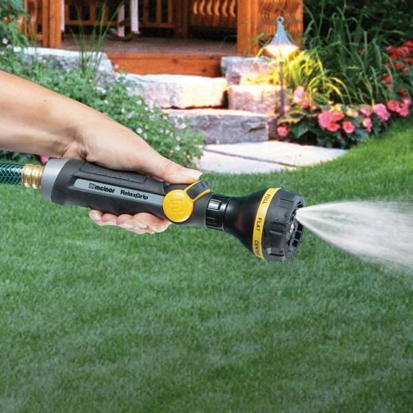 Garden Hose Water Sprayer and Torch Nozzle with 8 Spray Patterns New 