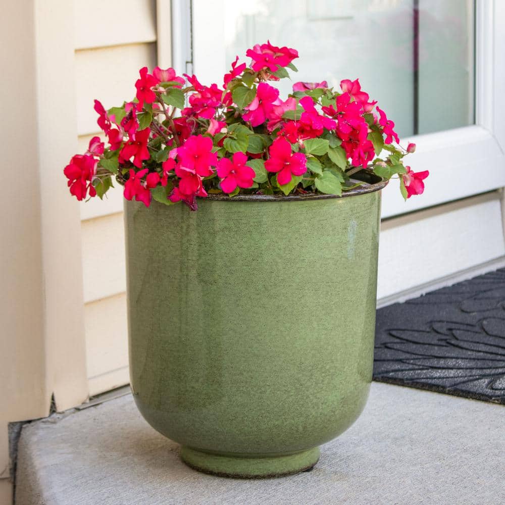 Vivian Jade Glaze 11" Metal Indoor/Outdoor Planter Set