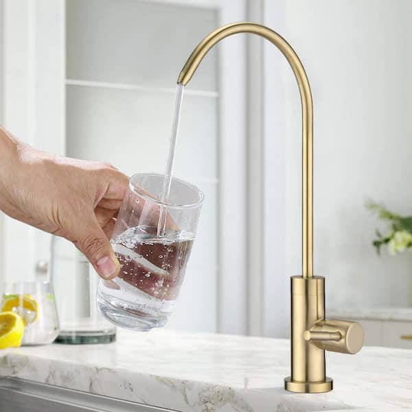 Unbranded Single Handle Kitchen Water Filter Faucet, Standard Kitchen Faucet, Stainless Steel Efficient Water in Brushed Gold