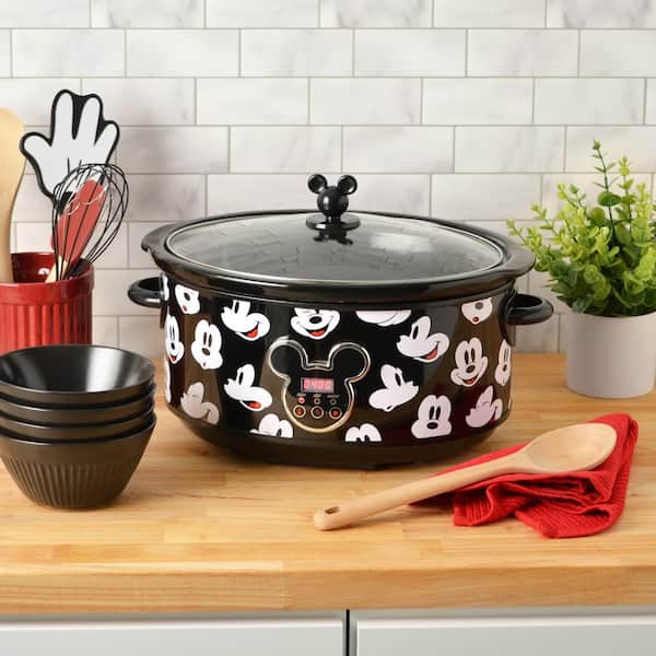 Mickey Mouse Crock Pot/slow Cooker 