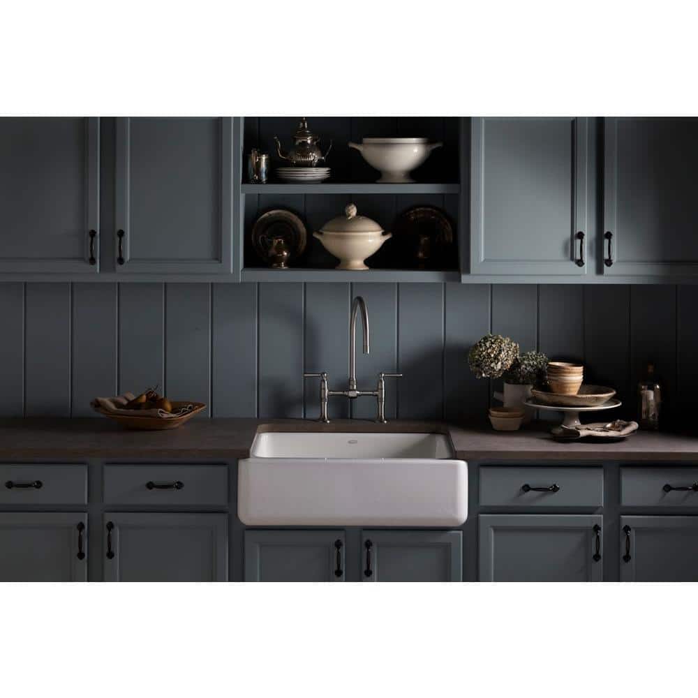 White 30-Inch Cast Iron Farmhouse Single Bowl Kitchen Sink