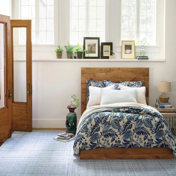 6 ft. x 9 ft. Blue/Ivory Harris Hand Micro Hooked Wool Indoor Area Rug