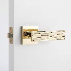 Ridge Polished Brass Bed/Bath Modern Door Handle (Privacy - Left Hand)