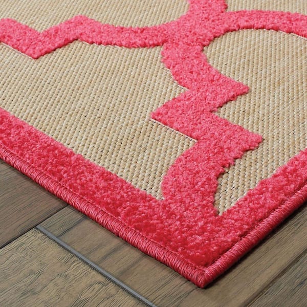 Red 4 ft. x 5 ft. Loomed Polypropylene Rectangle Indoor/Outdoor Area Rug
