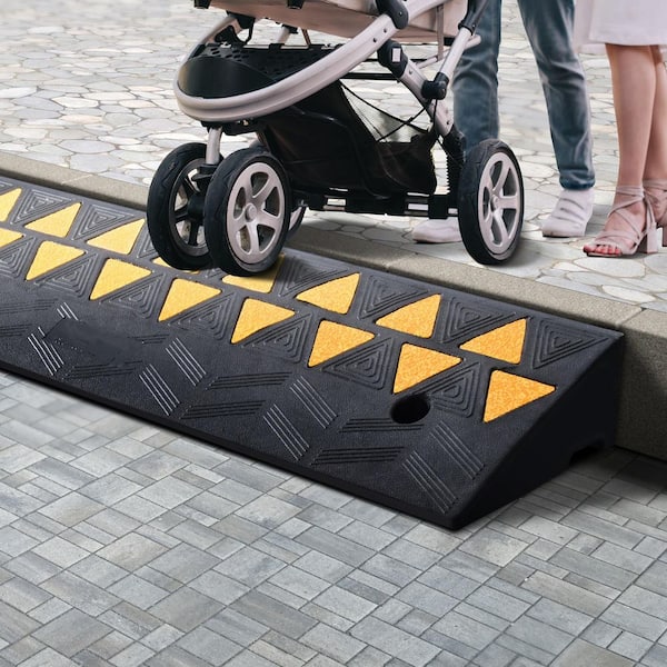 Rubber Curb Ramp 3.5 in. Rise Height Sidewalk Curb Ramp 10 in. Width 39.4 in. Length Driveway Ramp, 15T Heavy Duty