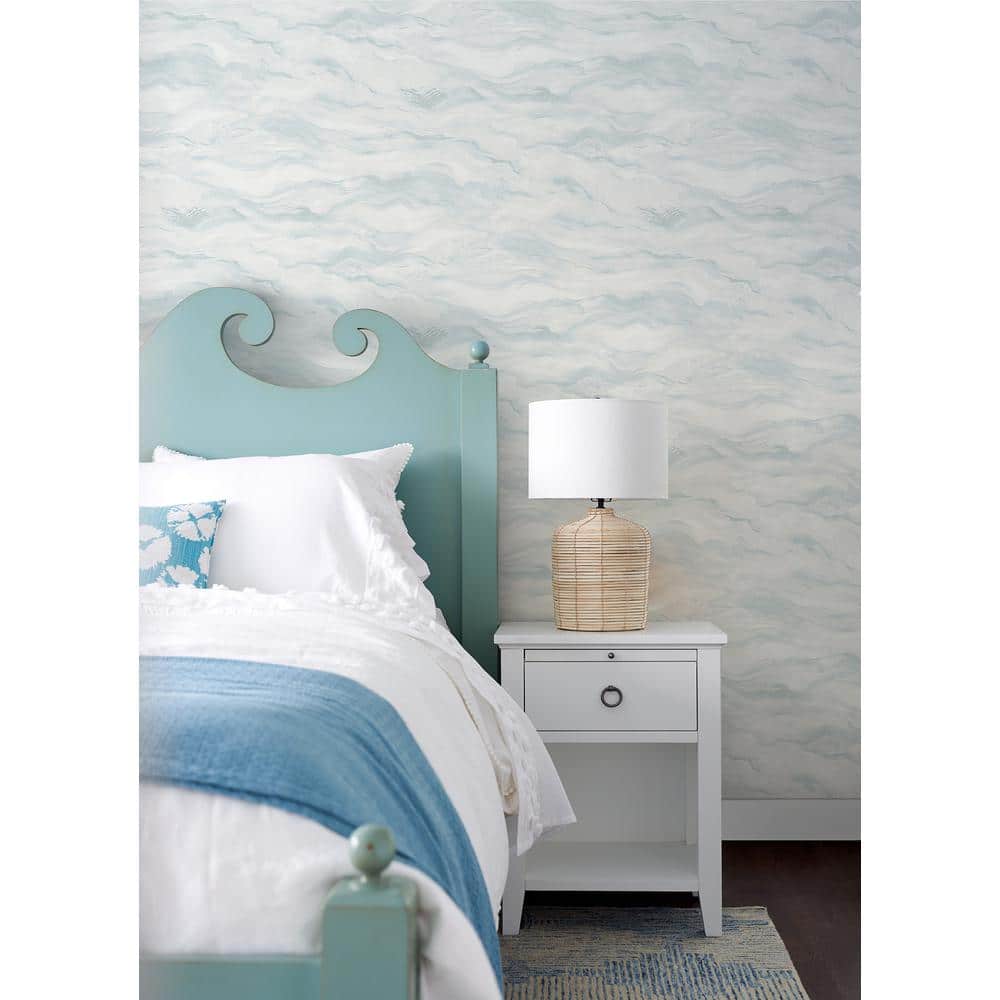 Cirrus Blue and White Wave Pattern Wallpaper