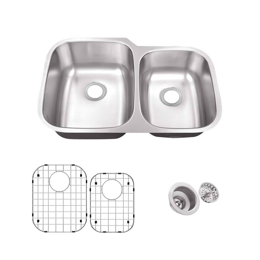 sink-with-accessories-