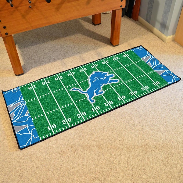 Detroit Lions Football Patterned XFIT Design 2.5 ft. x 6 ft. Field Runner Area Rug