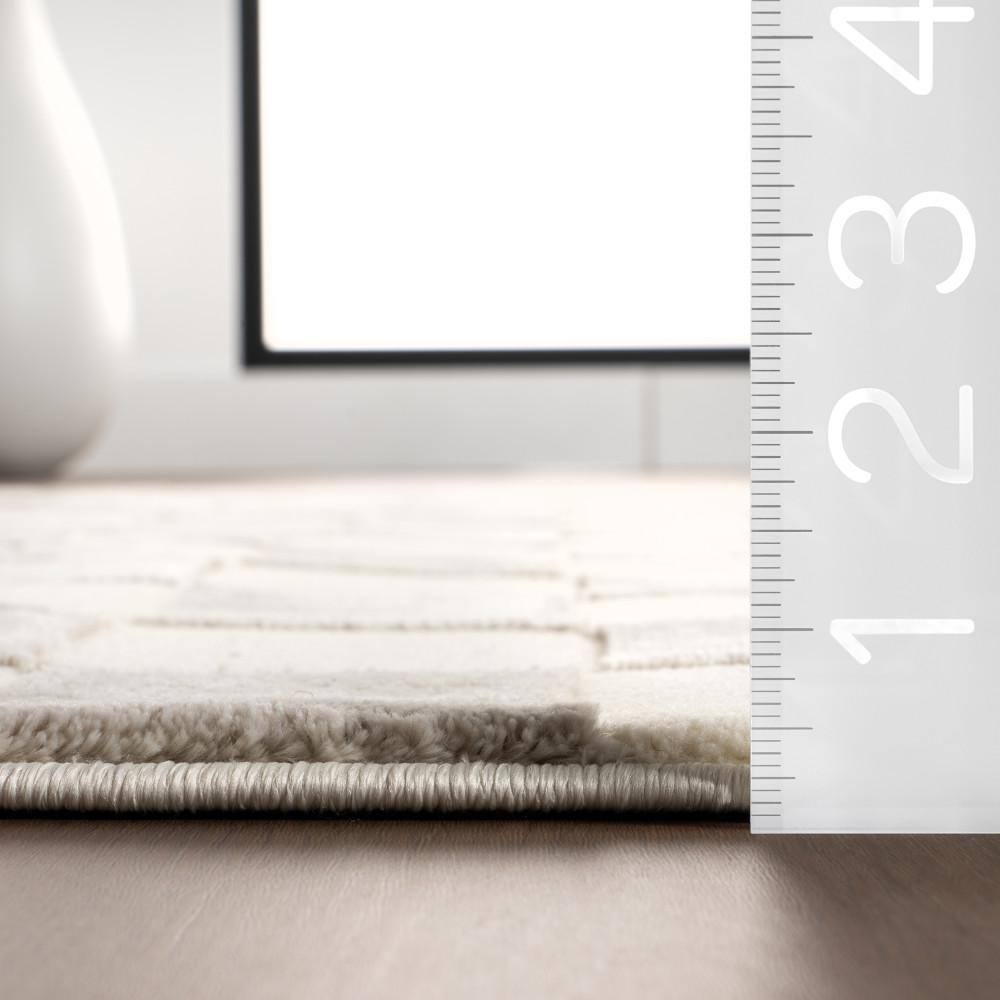 Cream and Gray Checkered Machine Washable Synthetic Area Rug