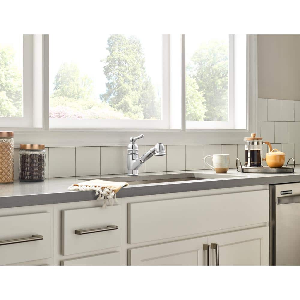 Chrome Single Handle Pull-Out Kitchen Faucet with Spray