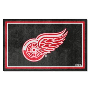 Detroit Red Wings Black 4 ft. x 6 ft. Plush Area Rug