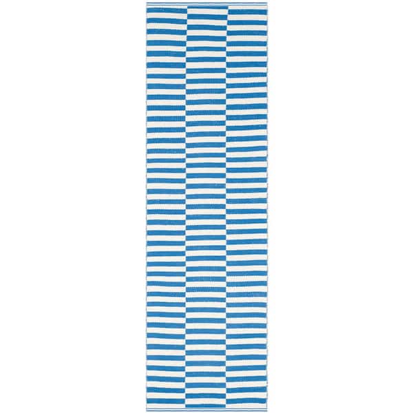SAFAVIEH Montauk Ivory/Blue 2 ft. x 7 ft. Striped Runner Rug
