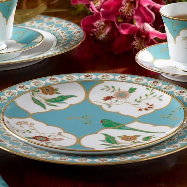 https://images.thdstatic.com/productImages/cf60928d-264c-481c-9e0b-1131f628d34a/svn/white-blue-gold-noritake-salad-plates-dessert-plates-m666-405d-c3_600.jpg