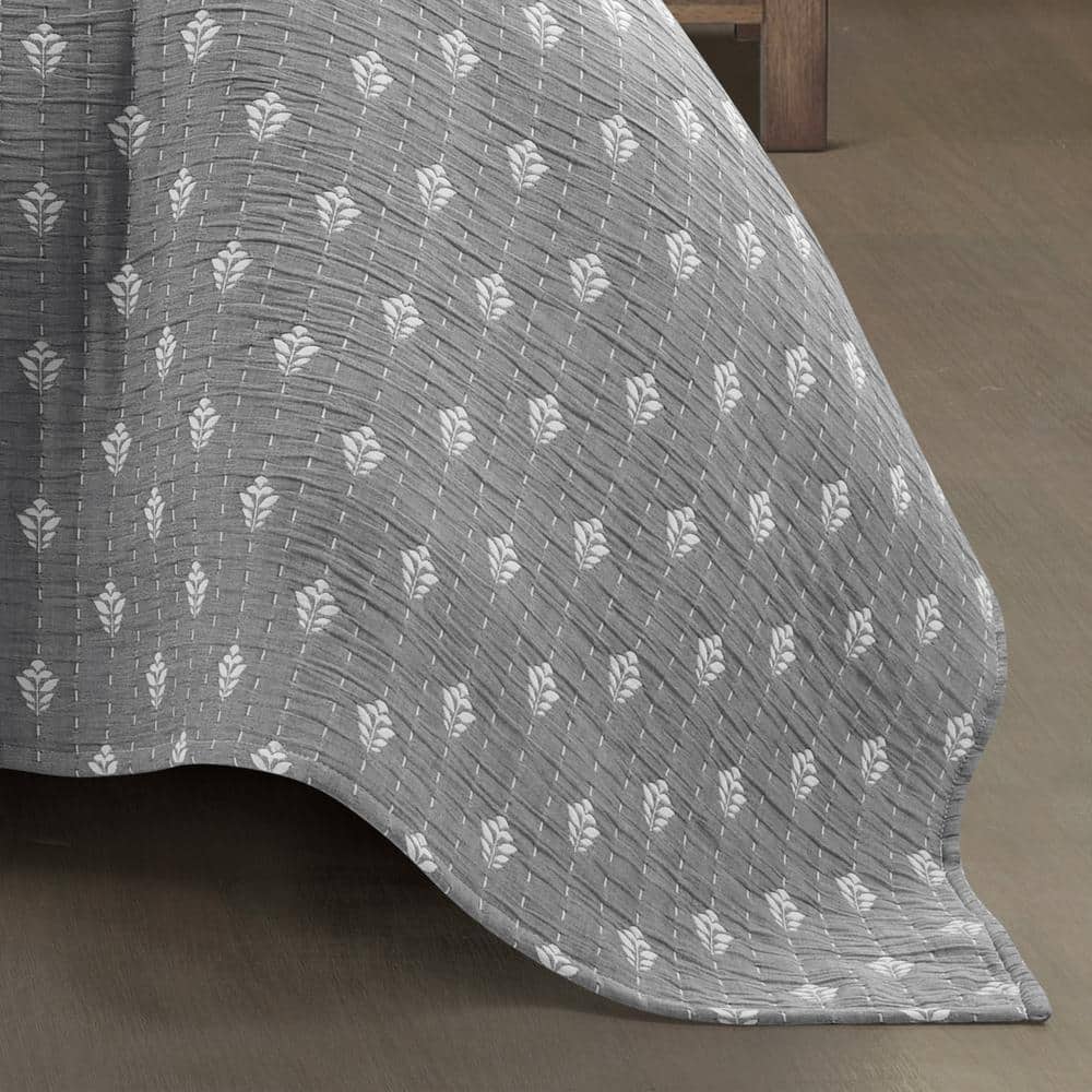 Gray and Off-White Reversible Cotton Full Quilt Set