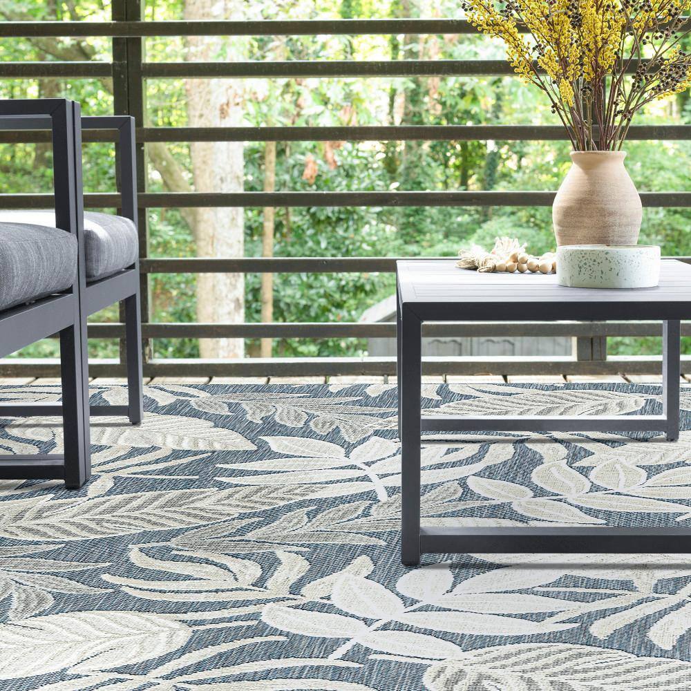 Tropic Reversible Dark Blue Floral 8' x 10' Synthetic Area Rug