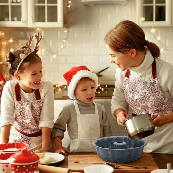 2 Pack Bunte Cake Pan Nonstick 9.5 in. Fluted Tube for baking, 10 Cups Heavy Duty Carbon Steel in Pale Blue