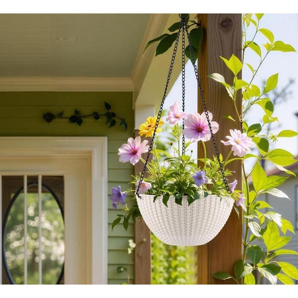 Large 8/9.8 in. Dia White Metal Hanging Basket with Liner (4-Pack)  L0DPQ3QSLM - The Home Depot