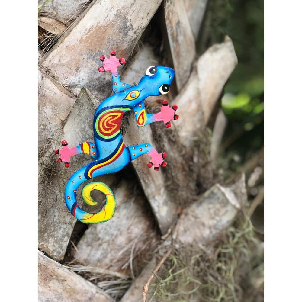 Indoor/Outdoor 8 in. Blue-Greens Red Eye Steel Painted Gecko Recycled Haiti