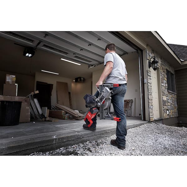 Milwaukee M18 FUEL 18V Lithium-Ion Brushless 7-1/4 in. Cordless