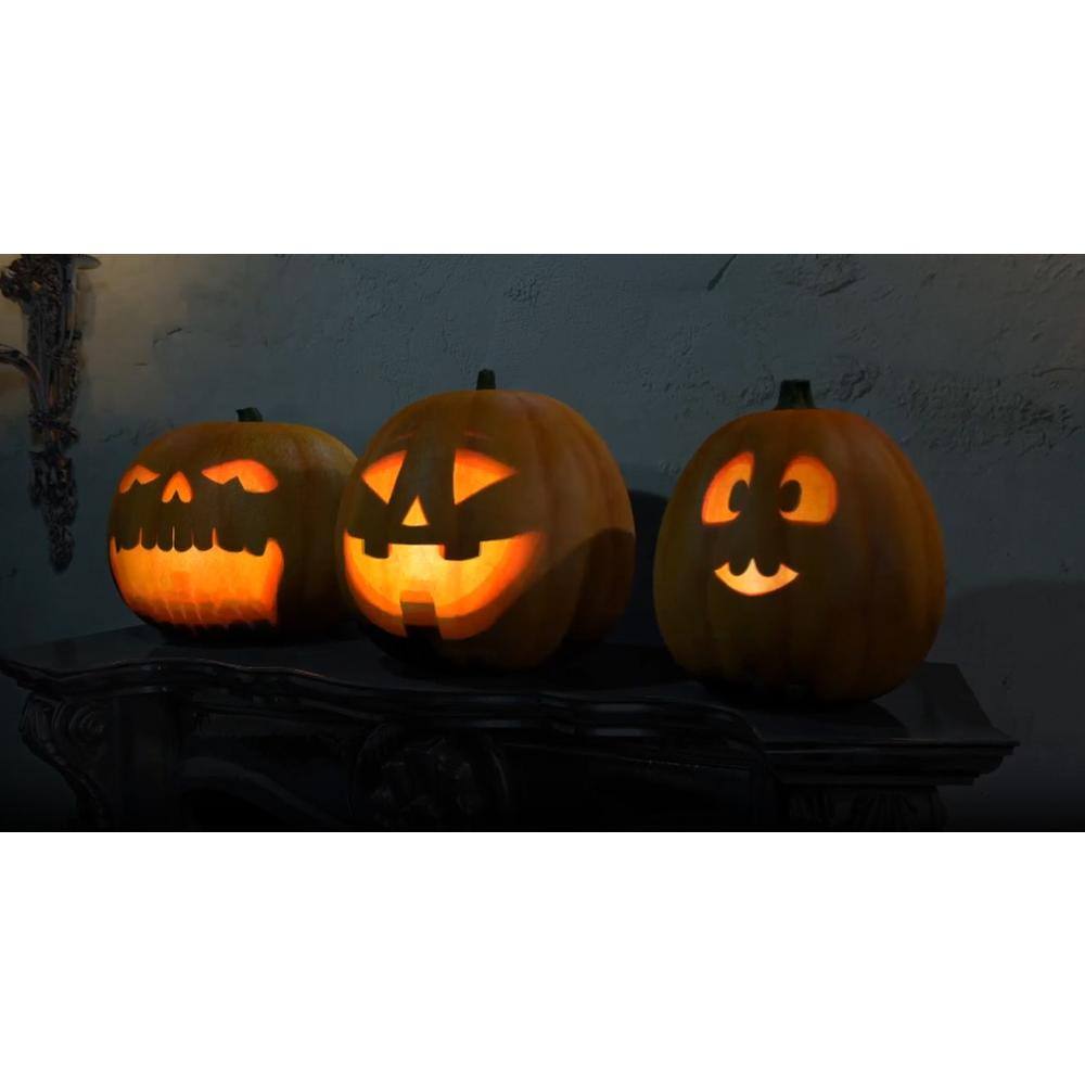 HoliScapes Multicolor Halloween USB Projector Kit with Screen