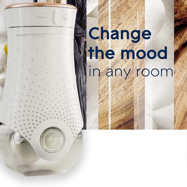 3.35 fl. oz. Sheer Vanilla Embrace PlugIns Scented Oil Refill (5-Count)