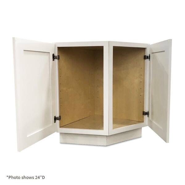 Krosswood Doors White Plywood Shaker Stock Ready to Assemble Angle Base Kitchen Cabinet (24 in. W x 34.5 in. H x 24 in. D)