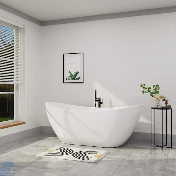 Minimalist 62 in. Acrylic Freestanding Bathtub cUPC Certificated Slipper with Polished Chrome Drain Soaking Tub in White