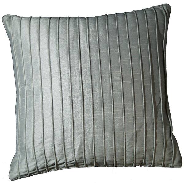 LR Home Contemporary Marlene Icicle 18 in. x 18 in. Square Decorative Accent Pillow (2-Pack)