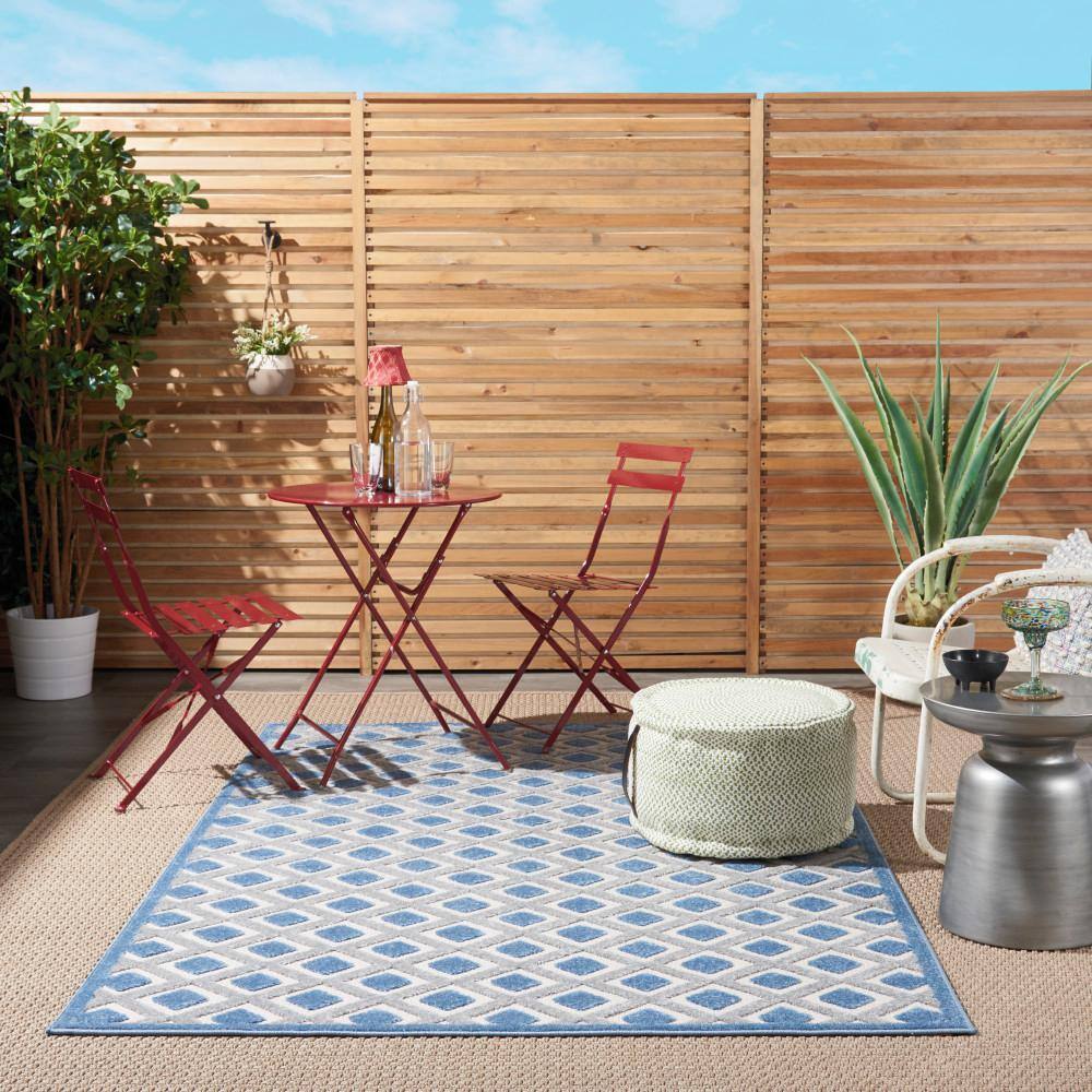 Modern Diamonds 6' x 9' Blue/Grey Synthetic Outdoor Rug