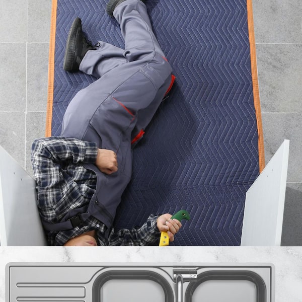 80 in. x72 in. Moving Blankets. 65 lbs. /dz. 12 Packs. Heavy-duty. Protects furniture, floors. Blue/Orange.