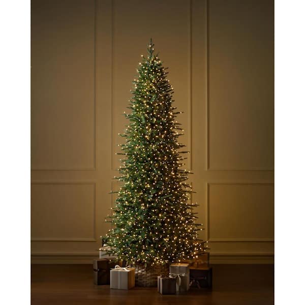 9 ft SMART Grand Duchess Twinkling Balsam Fir Slim LED Pre-Lit Tree